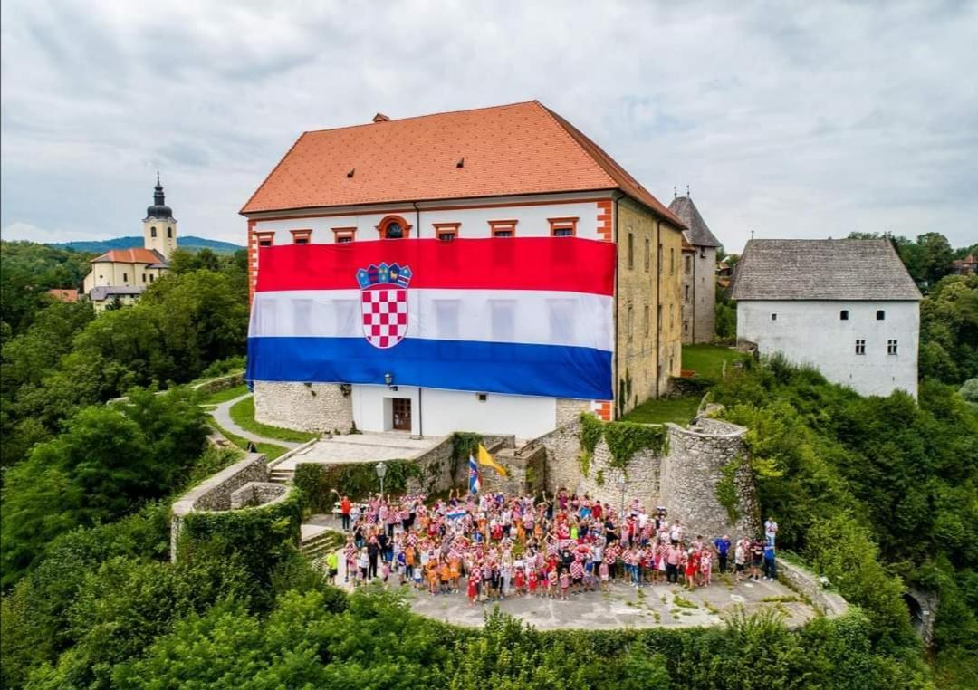 Apartman Ferenac Ozalj Exterior photo